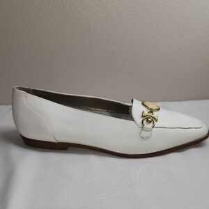 Bellini White and Gold Flats Sleek Loafers